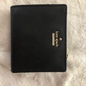 Used Kate Spade small wallet